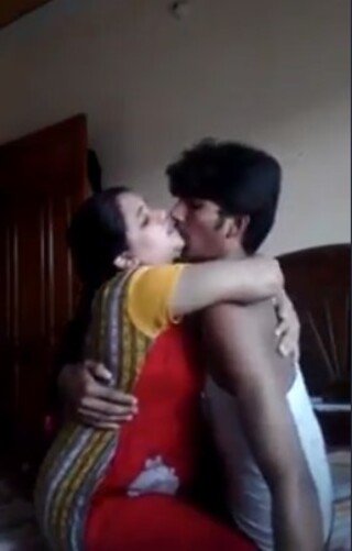 indian bhabhi pron hot romance with devar nude