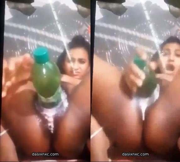 Super horny girl masturbating with bottle desixxxvideo leaked mms