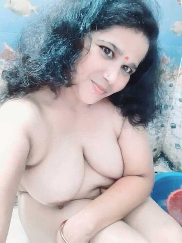 Very hot big boobs savita bhabhi xx nude bathing mms