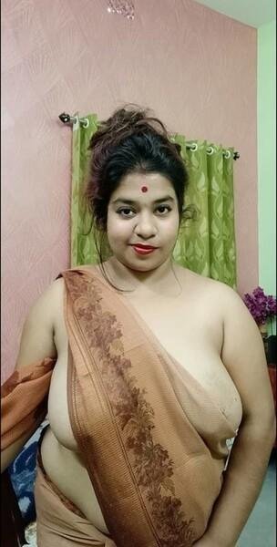 Super hot bengali boudi milf pic full nude pics collection (3)