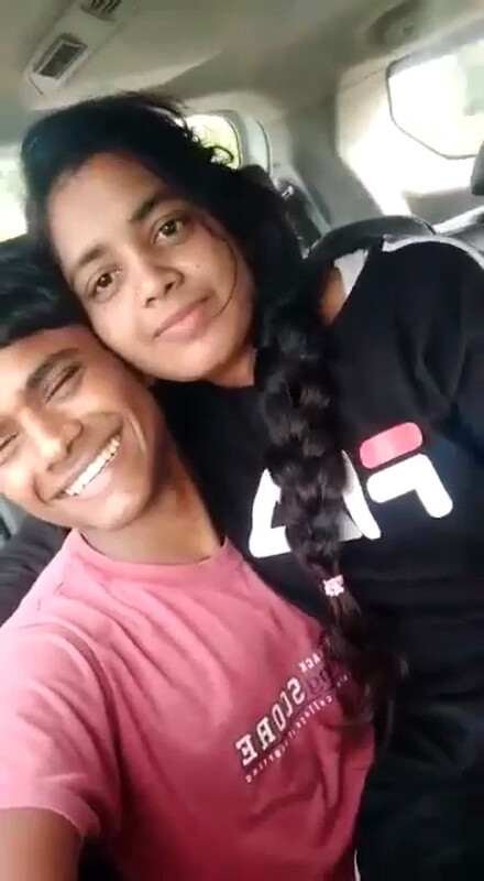 Very horny 18 lover indian porne couple enjoy in car