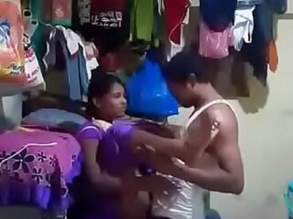 Village 18 girl dehatisex hard fucking uncle empty home mms