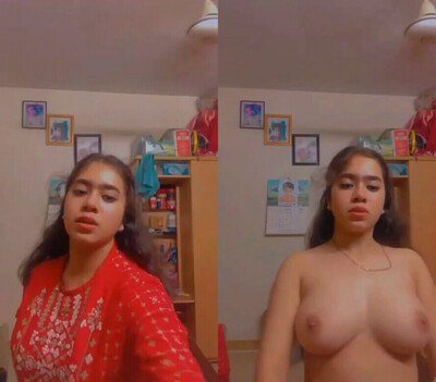 Very-hot-girl-indian-live-porn-showing-big-tits-bf-viral-nude-mms.jpg