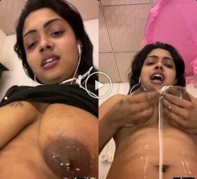 Sexy-milky-hot-savita-bhabi-xnxx-show-big-tits-viral-mms.jpg