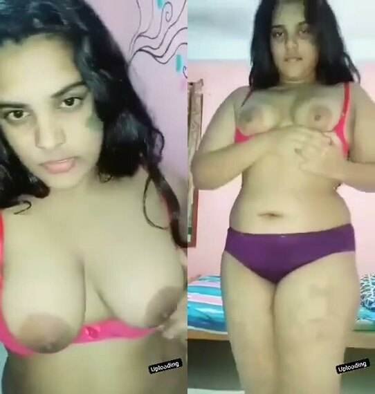 Beautiful-sexy-girl-india-sexy-indian-nude-showing-big-tits.jpg