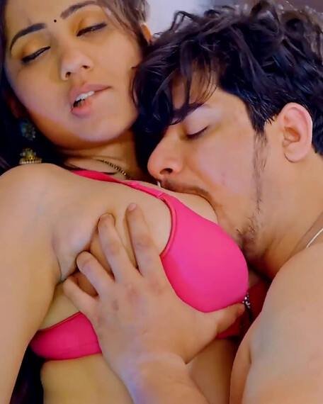 Hottest-big-boobs-bhabi-sex-desi-web-series-full-clip-HD.jpg