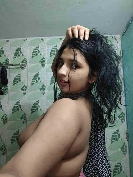 Bangladeshi-muslim-hottest-figured-babe-new-sex-mms-nude.jpg