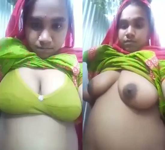 Bangladeshi-muslim-village-aunty-boobs-milk-big-boobs-pussy.jpg