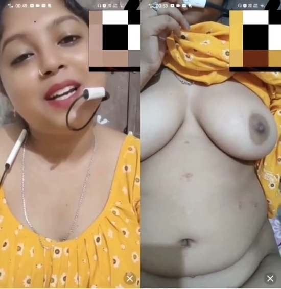 Indian-Desi-fat-bhabii-Shows-her-Big-Juicy-Boobs-on-live-cam.jpg