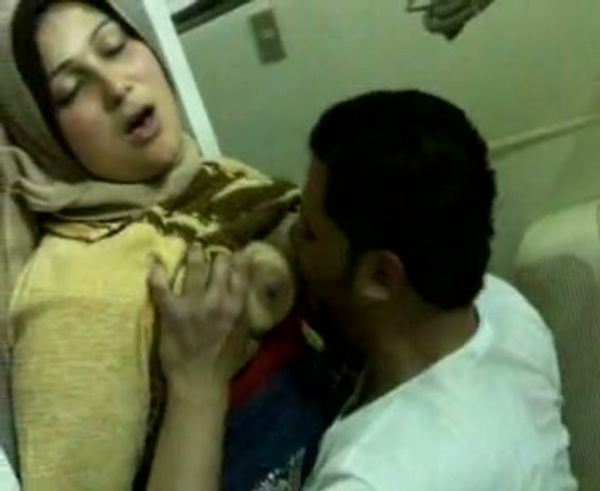 Pak muslim hijabi bbw bhabi pakistani urdu sex hard fucked bf