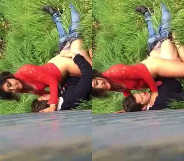Very beautiful horny girlfriend xnxxxv riding bf outdoor caught